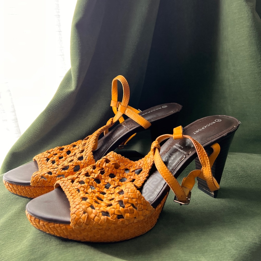 Rockport Sandals Yellow Leather